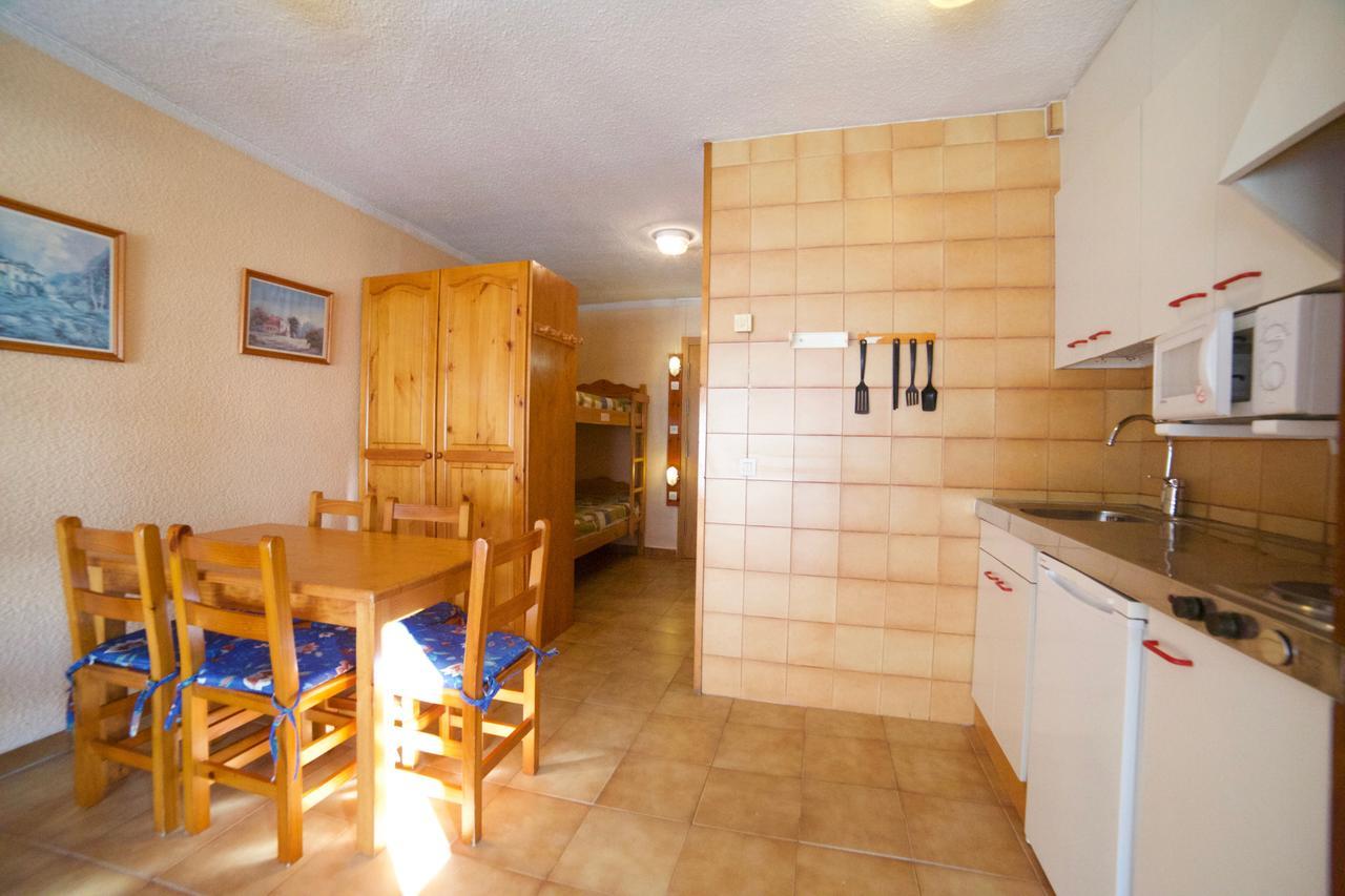 Placid Pas De La Casa